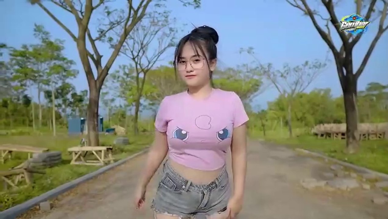 DJ FULL BASS UNSTOPABLE