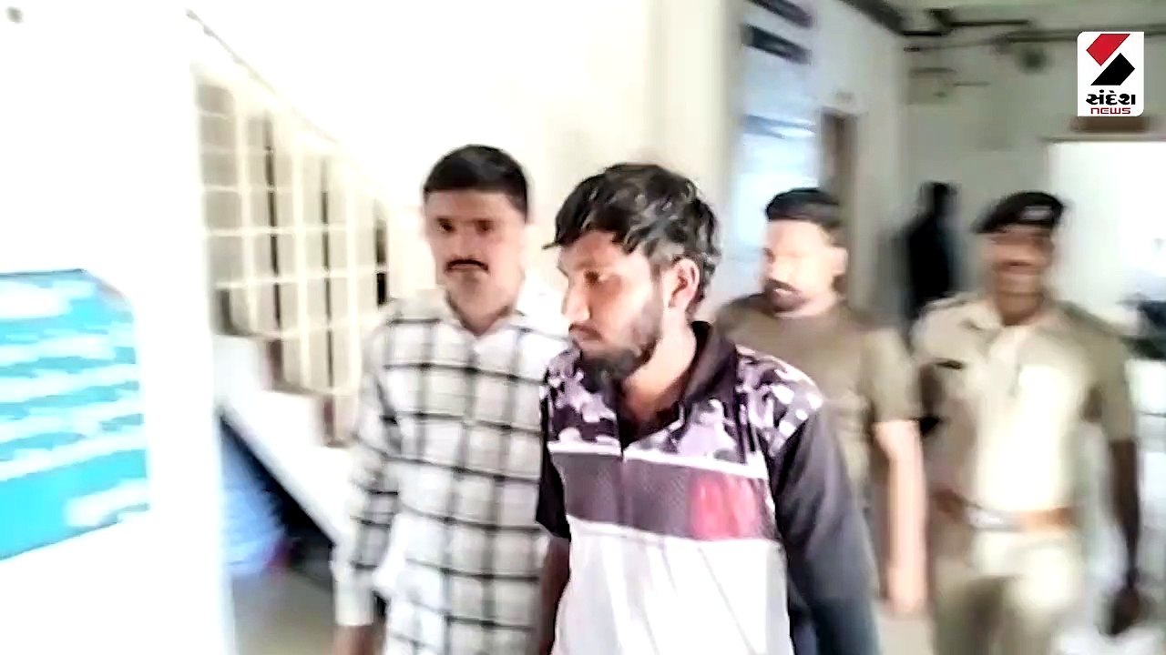 NRIને ધમકી આપી 15 લાખની માગ કરી હતી