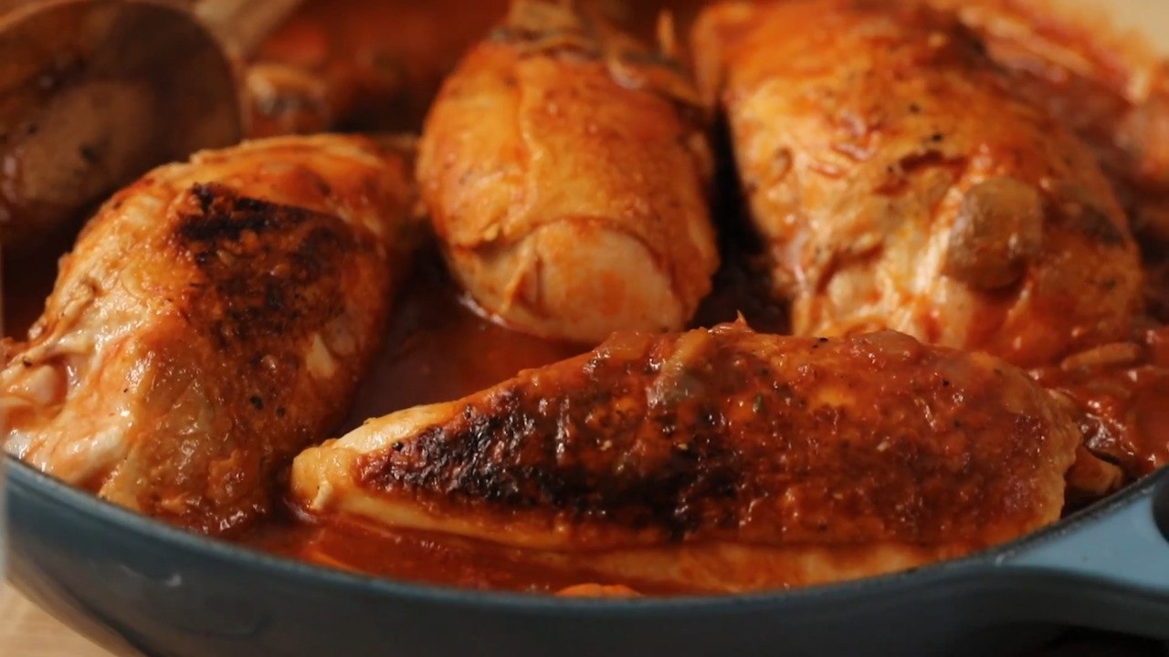 How to Make Chicken Chasseur