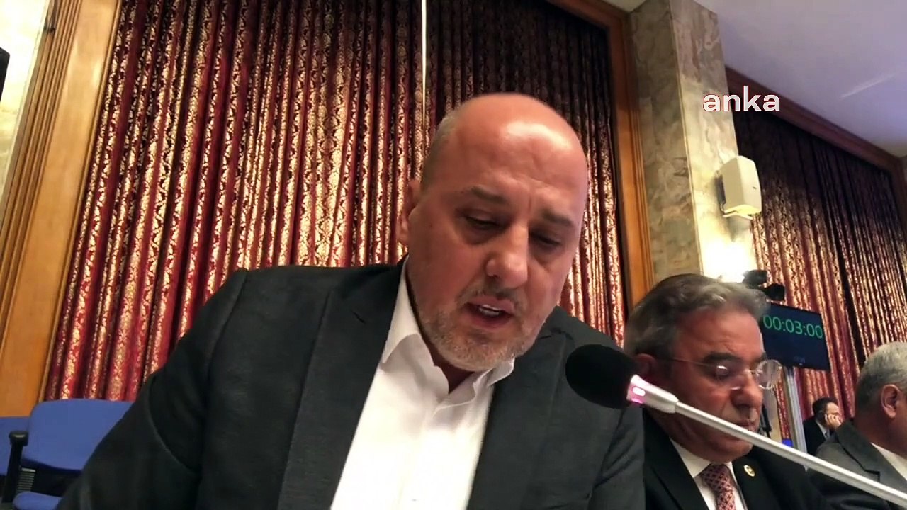 Ahmet Şık'tan Bakan Muş'a 'Ruhsar Pekcan' sorusu: Kendi Bakanlığını
