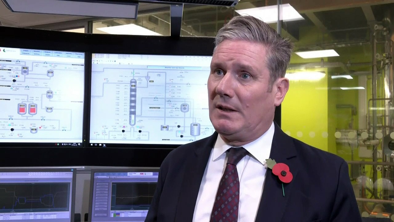 Starmer calls Rishi Sunak 'weak' over Gavin Williamson texts