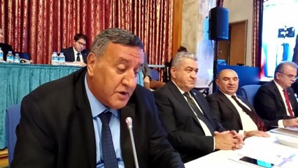 CHP'li Gürer; 5 Dakikada 22 Soru Sordu.
