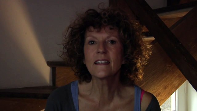 Figure de France Inter depuis 40 ans, Noëlle Bréham annonce être brutalement licenciée pour avoir réclamé un CDI, d’abord à son employeur puis devant la Justice