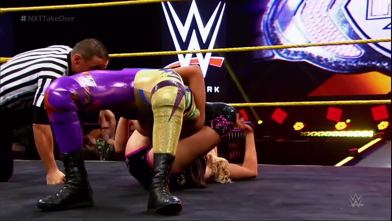 FULL MATCH — Charlotte Flair vs. Bayley - NXT Women's Title Match- NXT TakeOver- Fatal 4-Way