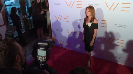 Marlo Thomas and Alison Sweeney Talk About Playing Mother And Daughter In Hallmark’s "A Magical Christmas Village"