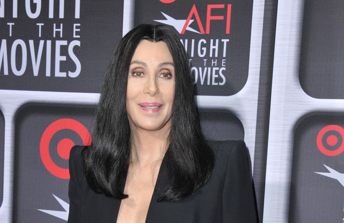 Que nadie se preocupe: Cher sabe muy bien lo que hace con su novio de 36 años