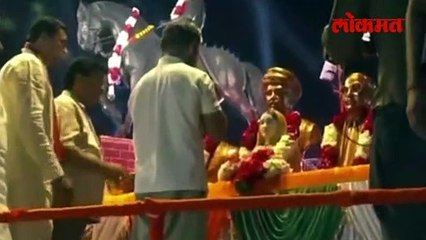 राहुल गांधींनी काँग्रेस नेत्यांना सरळ उभं केलं