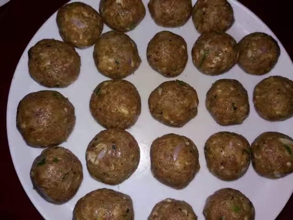 HOW TO MAKE MEATBALLS ||  Beef Kofta banane ka Tarika