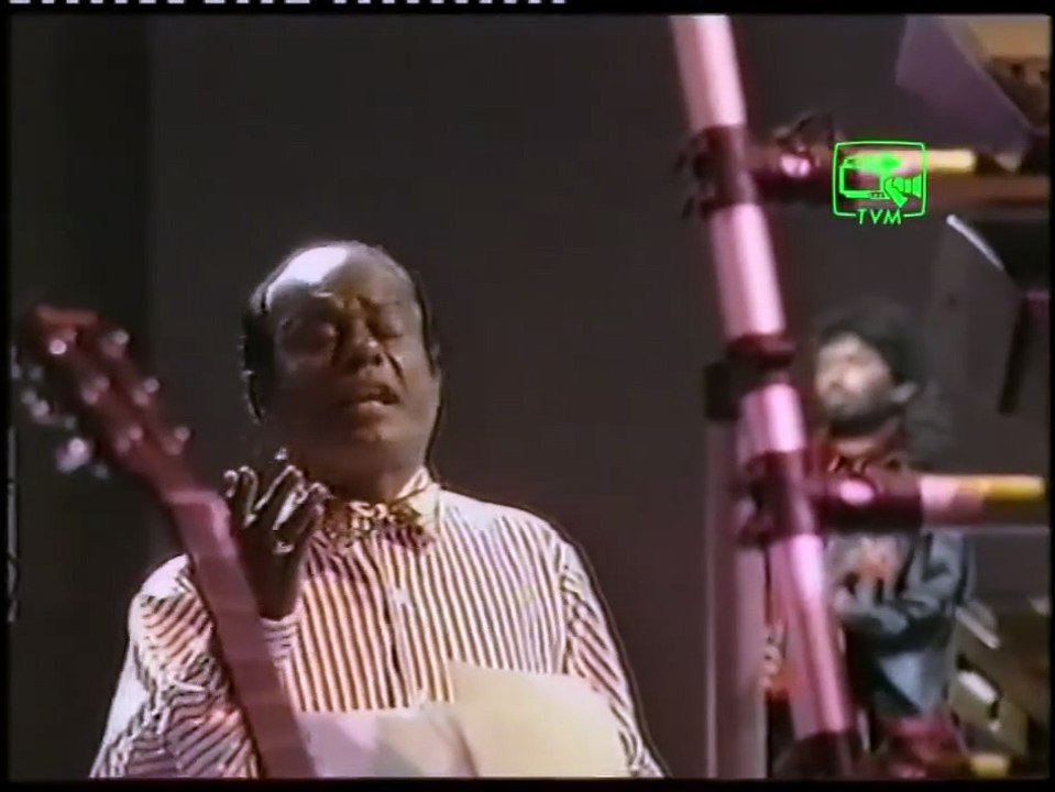 Lassana rosa malak by M S Fernando Excerpts from Torana Archives