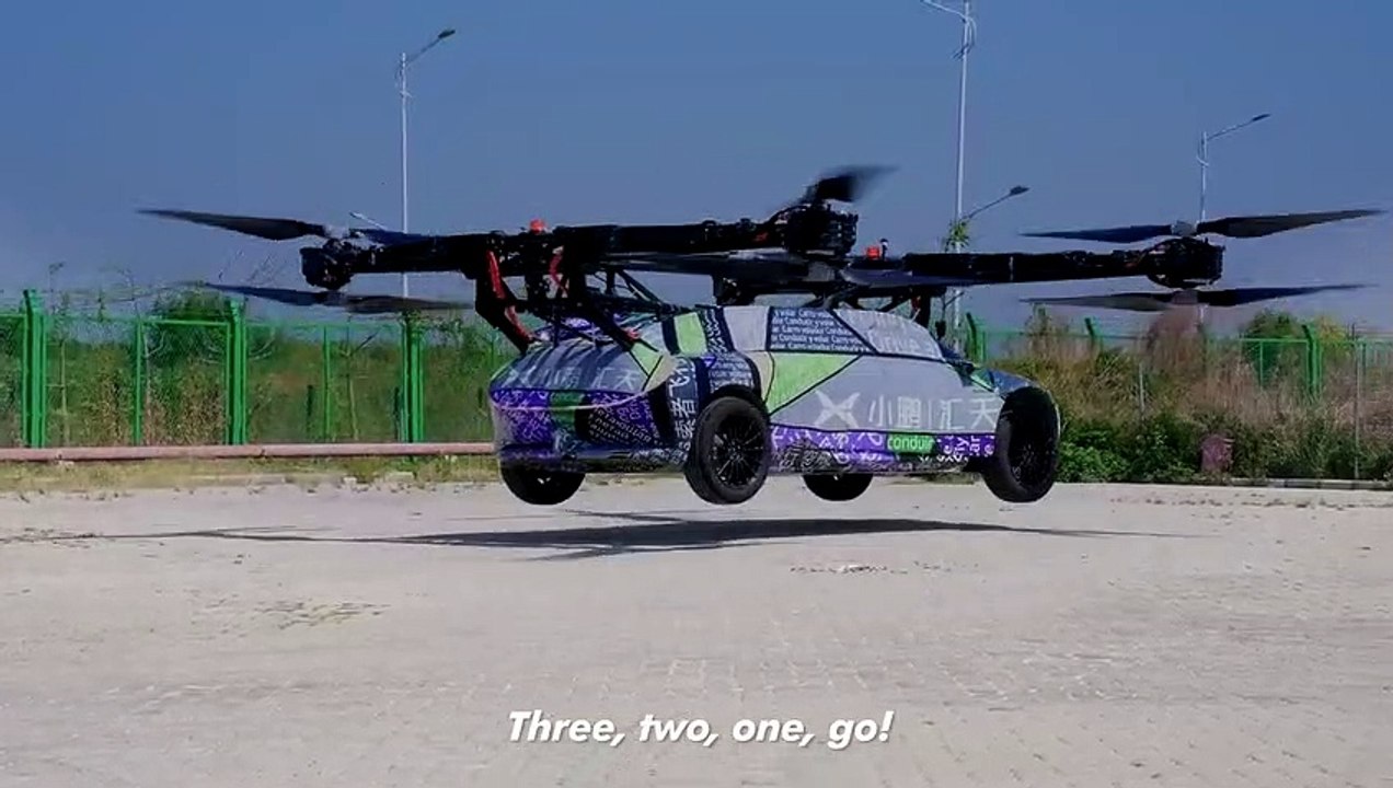 Tesla'nın Çinli rakibinden uçan araba: Sıradışı tasarımıyla ilk uçuş denemesini tamamladı