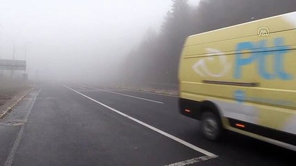 Bolu Dağı’nda sis nedeniyle görüş mesafesi azaldı