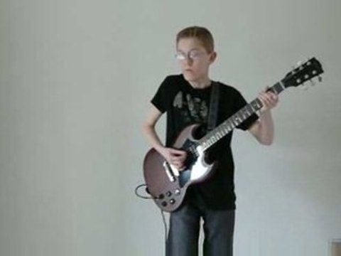 ACDC - It's a long way par Pierre