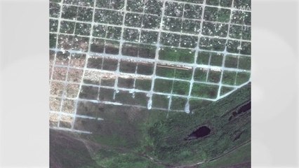 "러 점령 우크라 마리우폴 인근서 새 무덤 1천500기 확인" / YTN