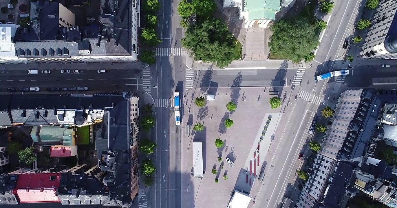 church_city_apartment_houses_overhead.mov (1440p)