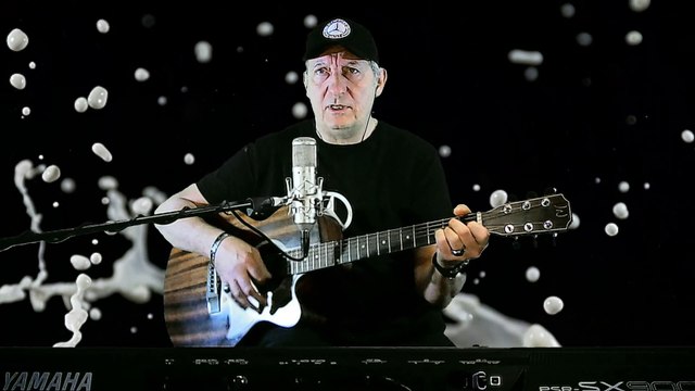 Ca plane pour moi chant guitare Rythm impro creation by Dadymilles