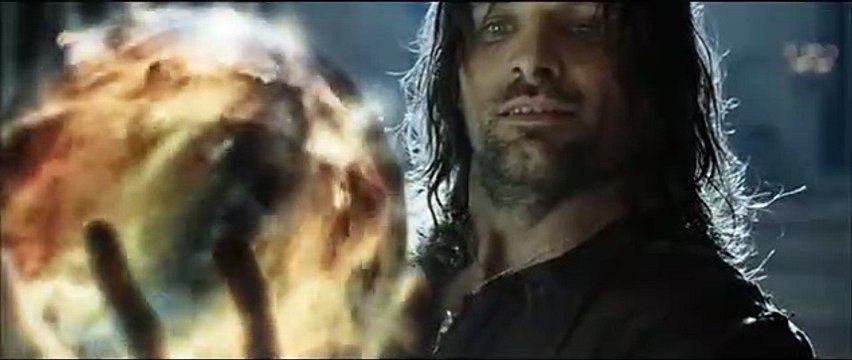 LOTR The Return of the King - Extended Edition - Aragorn Masters the Palantír