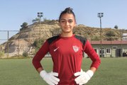 A Milli Kadın Futbol Takımı'na seçilen Senem'in hedefi 