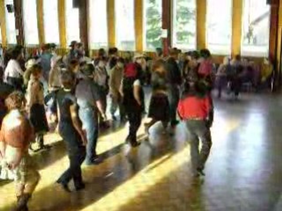 Initiation Grundy Galop Country bal Janville