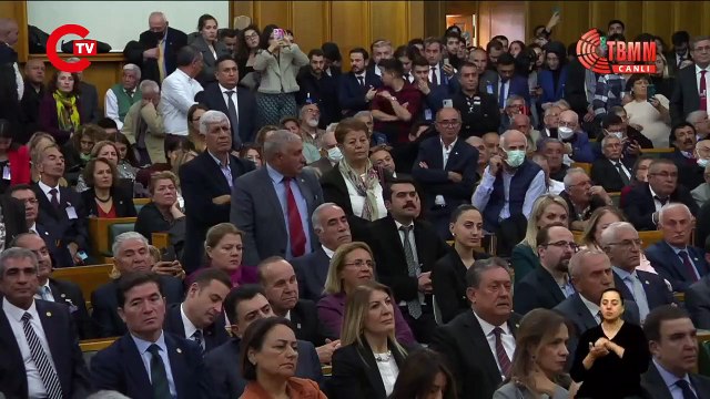 CHP Genel Başkanı Kemal Kılıçdaroğlu partisinin grup toplantısında konuşuyor