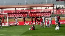 Entrenamiento del Sevilla antes de recibir a la Real Sociedad