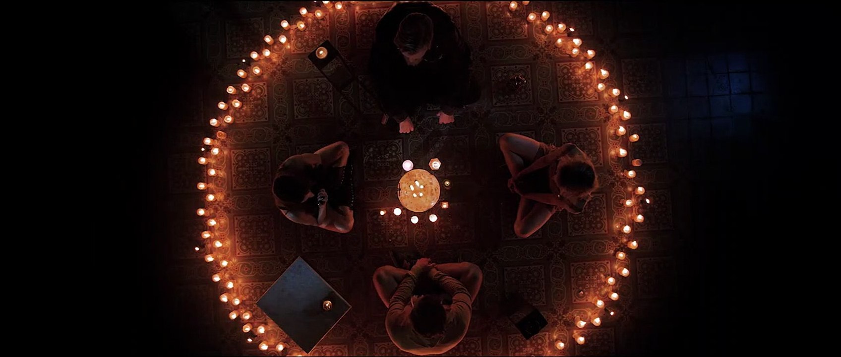 The 100 Candles Game Bandeannonce (EN) Vidéo Dailymotion