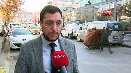 Direksiyon başındayken bayıldı, arabayı diğer sürücüler durdurdu