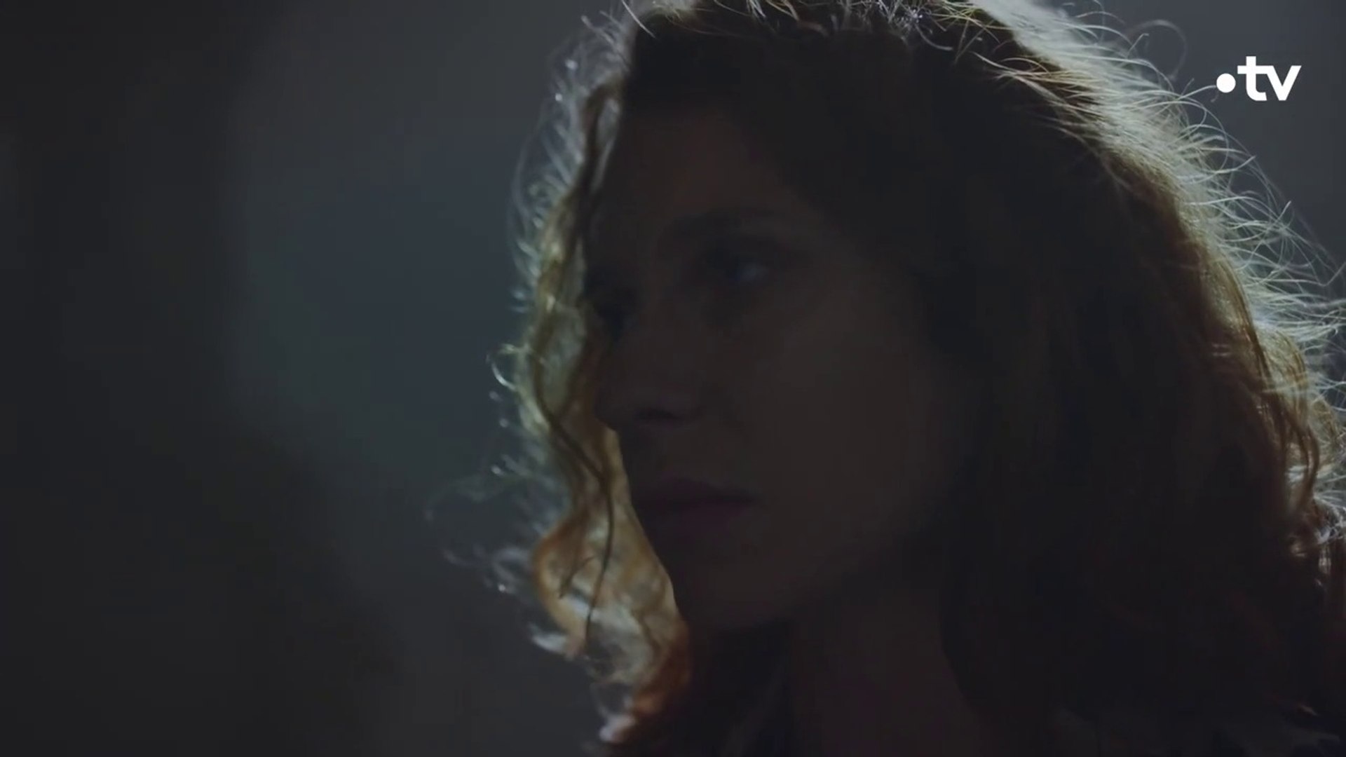 Plus Belle La Vie 4660 Plus belle la vie : [Indiscrétion] – Léa cède au chantage de son ravisseur  - Vidéo Dailymotion