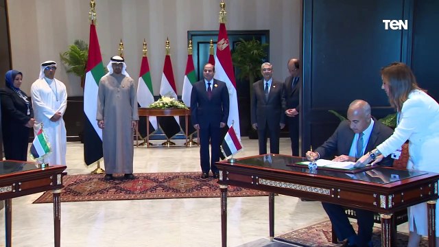 الرئيس السيسي وبن زايد يشهدان توقيع مذكرة تفاهم لإنشاء محطة توليد كهرباء من طاقة الرياح