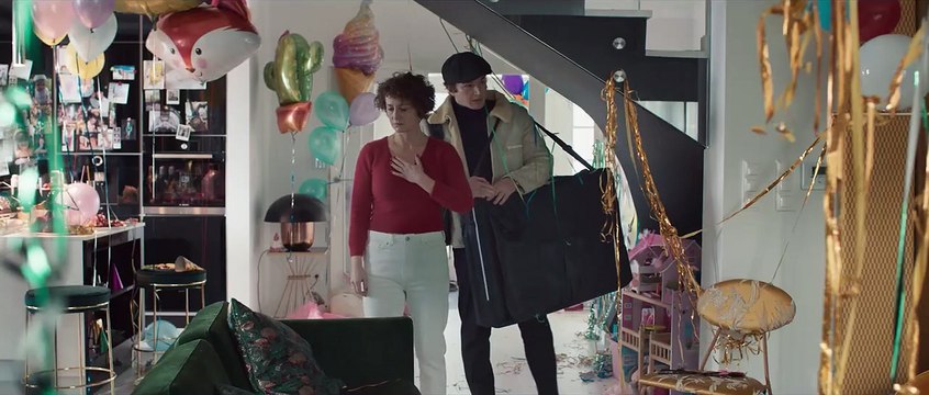 Śniegu już nigdy nie będzie Bande-annonce (UK)