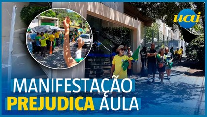 Protesto bolsonarista compromete aulas em colégio de BH