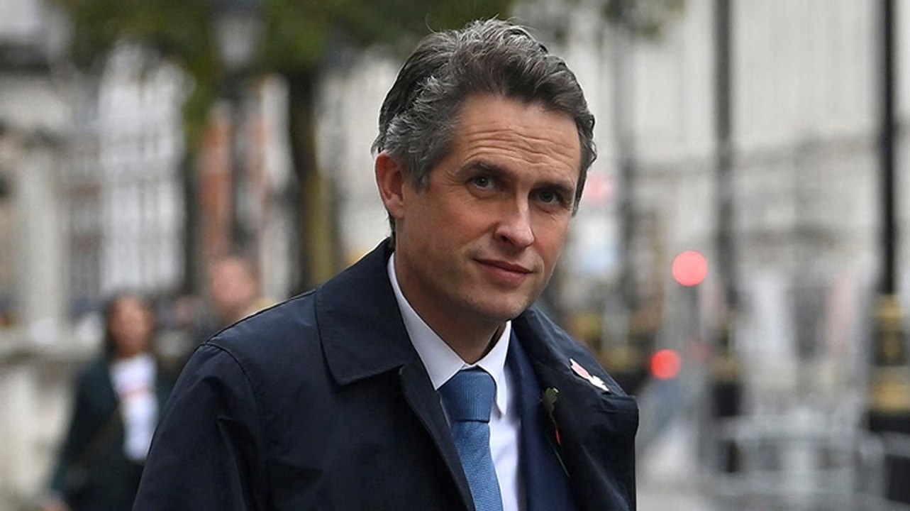 Rishi Sunak made 'grubby political deal' in cabinet appointment of Gavin Willliamson, says Yvette Cooper