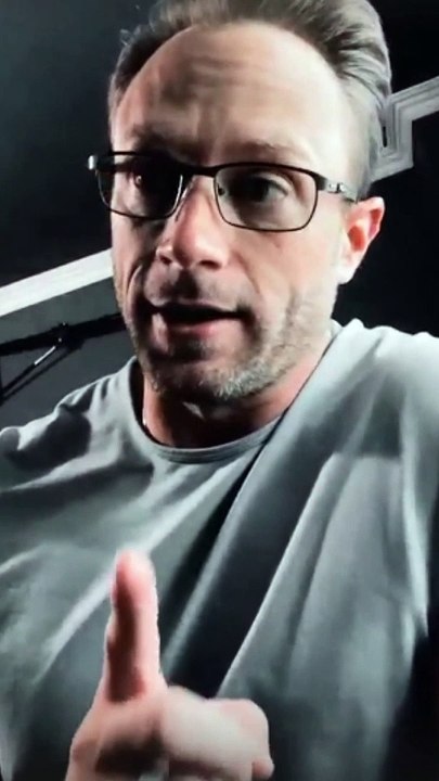 Outdaughtered"Adam Busby explains when the first match softball, riley and olivia starts