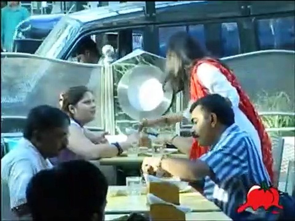 Comedy Video the funny video of The Hungry Girl