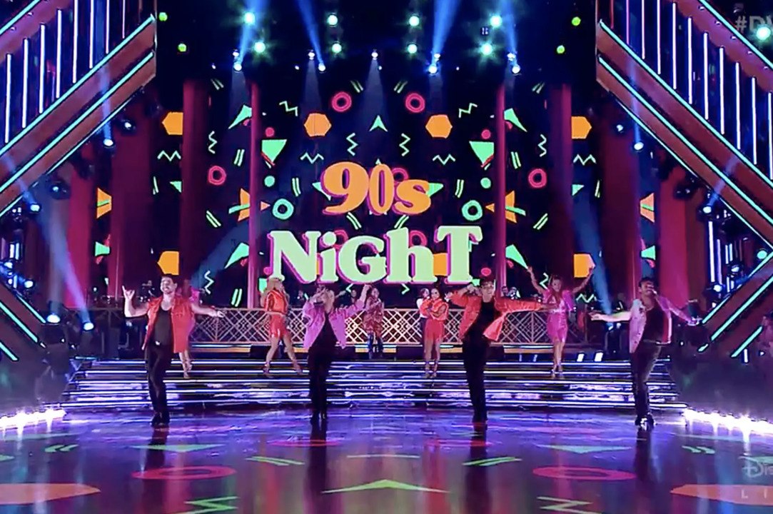 'DWTS' Recap: '90s Night Ends in a Double Elimination and 1 Star Hits Judges with a 'Sex Bomb' Routine