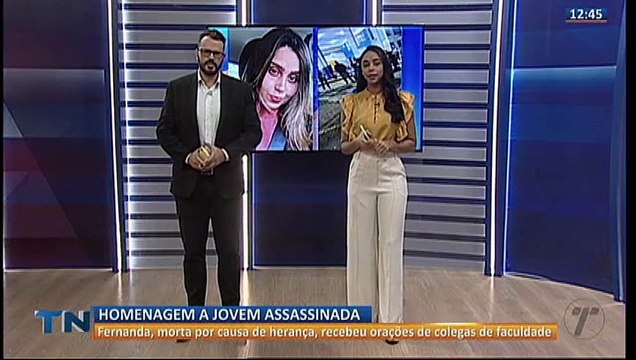 Homenagem a jovem assassinada pelo irmão