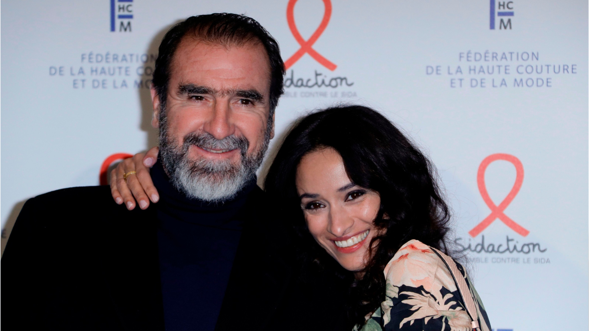 VOICI : Éric Cantona : son message tendre pour sa femme Rachida Brakni, 20  ans après leur rencontre