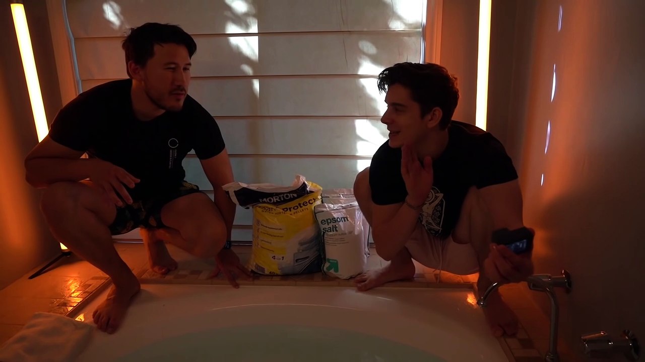 Making Our Own Sensory Deprivation Tank (5)