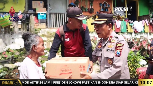 PRESISI UPDATE 10.00 WIB : Kapolres Jember Tinjau Tanah Longsor Dan Pemberian Bansos Kepada Warga