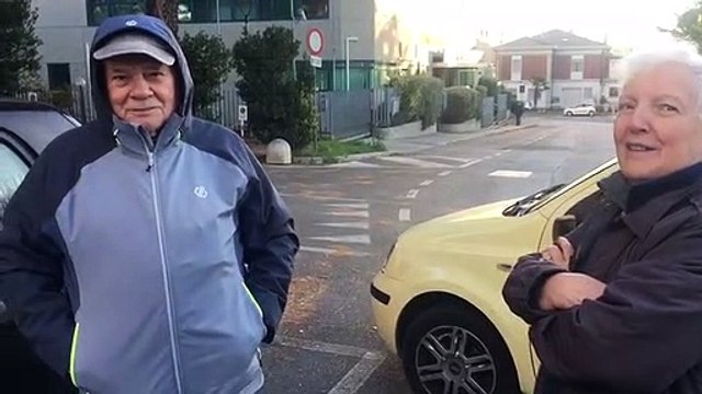 Terremoto, trema il Centro Italia: magnitudo 5,7, gente in strada nelle Marche