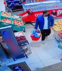 MALTEPE'DE MARKETTEKİ HIRSIZLIK KAMERADA