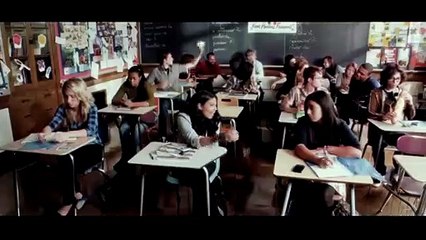 LOL USA Bande-annonce (ES)