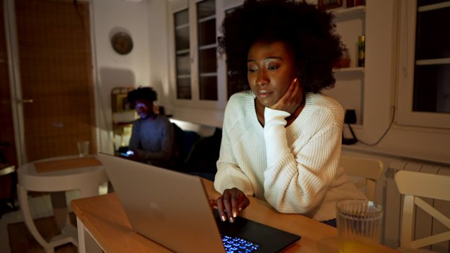 Abandon de poste, refus de CDI : salariés, employeurs, tous perdants avec la fin des indemnités chômage ?