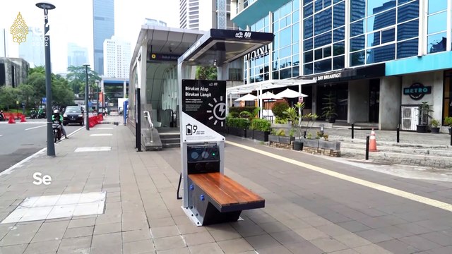 Ada Stasiun Pengisian Listrik Tenaga Surya di MRT Jakarta
