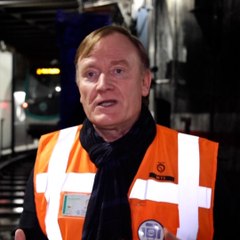 Dans les coulisses du nettoyage du métro parisien
