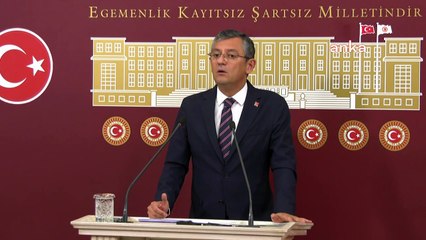 Özgür Özel'den Soylu'ya: Sarayın işlerine bakan memur