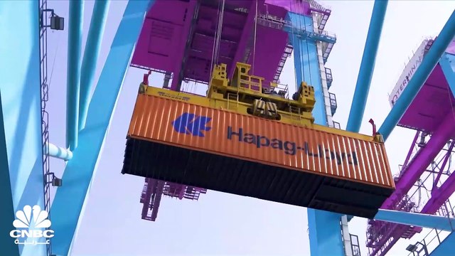 ما العوامل التي ضغطت على مؤشر مديري المشتريات للانكماش قبل انطلاق المونديال 2022؟