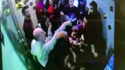 Seis miembros de Arran, a juicio por la sede del PP