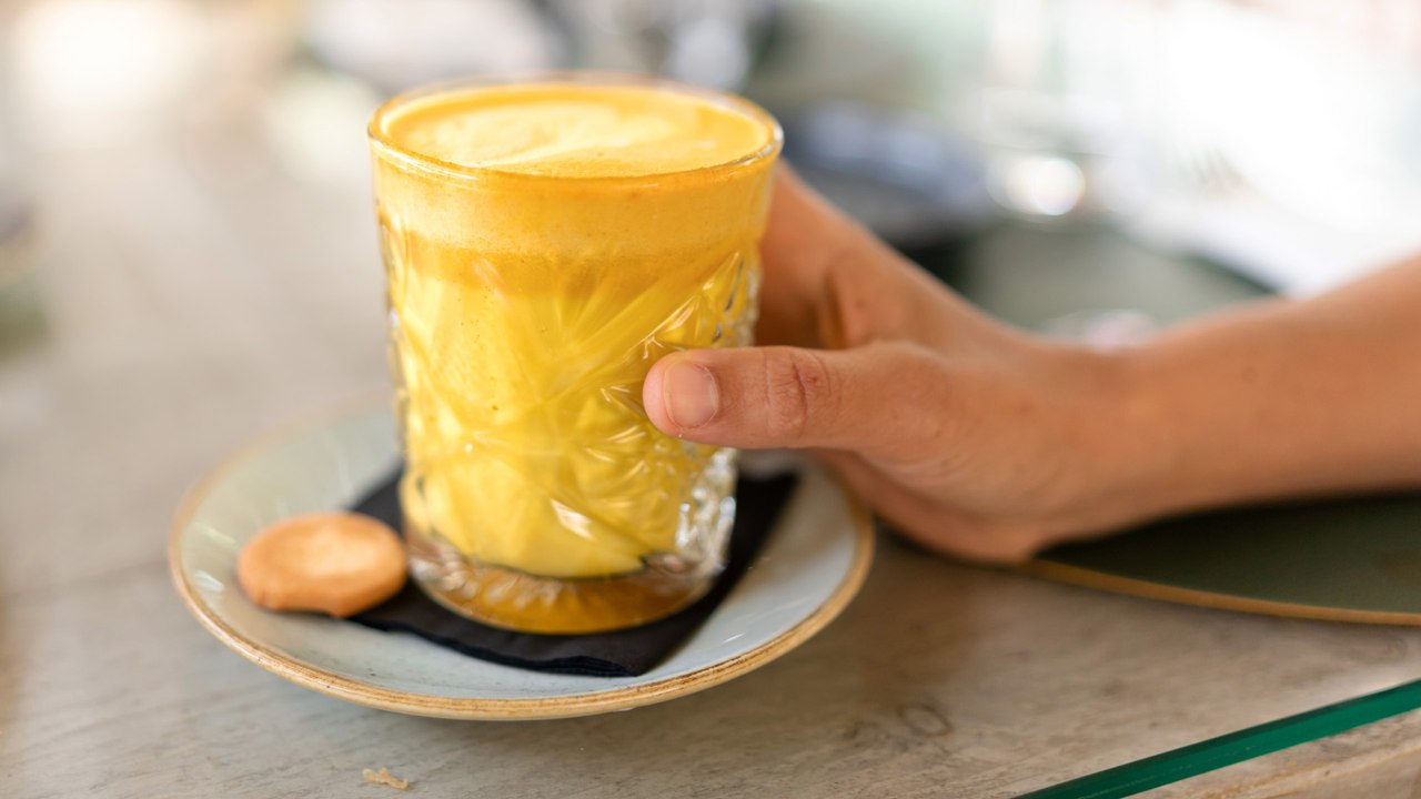 Goldene Milch: Das gesunde Trend-Getränk mit Kurkuma