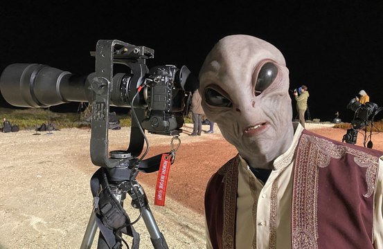 World economy faces collapse if alien secrets are disclosed!