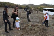Tekirdağ'da şehit ve gazi çocukları fidan dikti